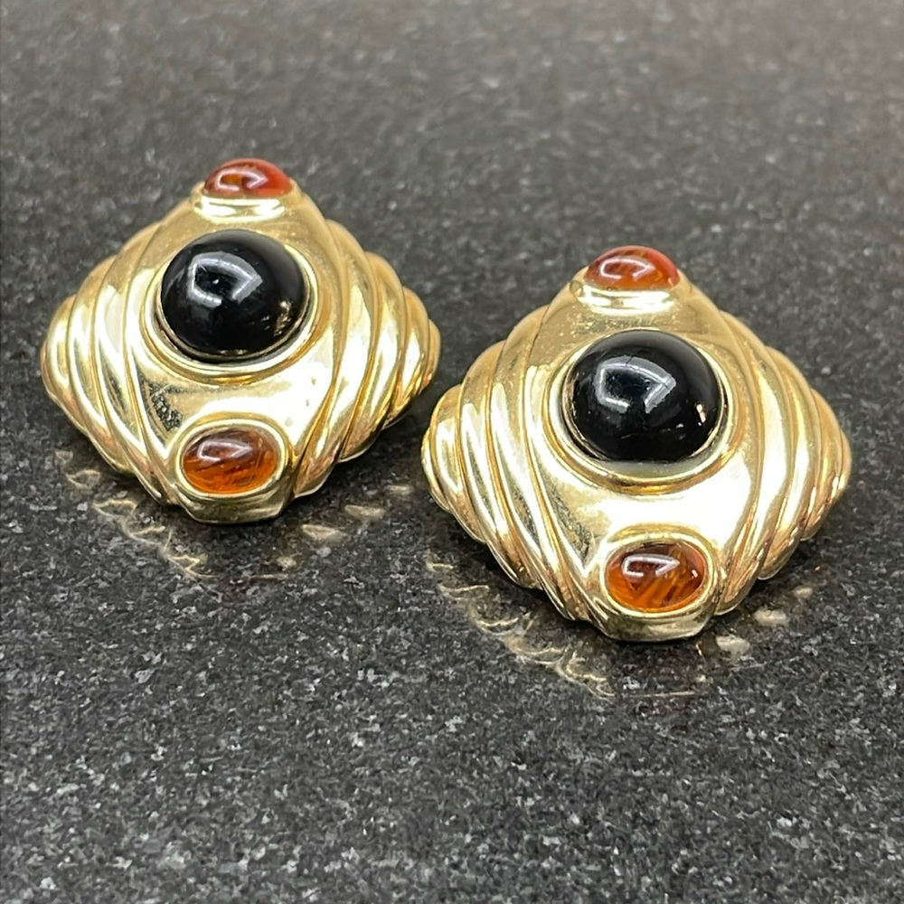Gold Tone & Bead Accent Clip On Earrings